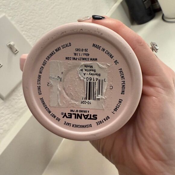 Stanley 40 oz Pink - Picture 6 of 7
